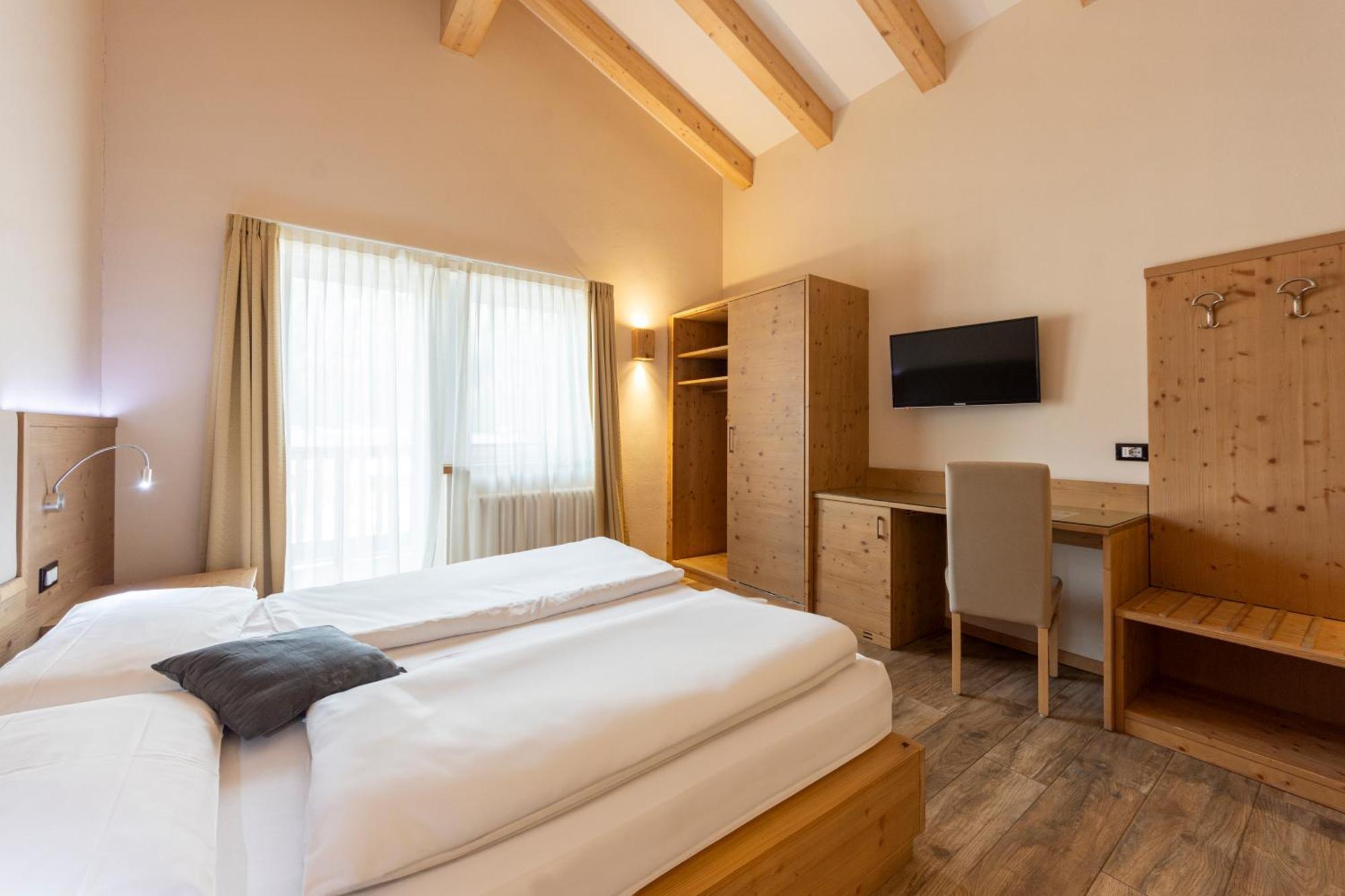 Park Hotel Avisio ソラーガ エクステリア 写真