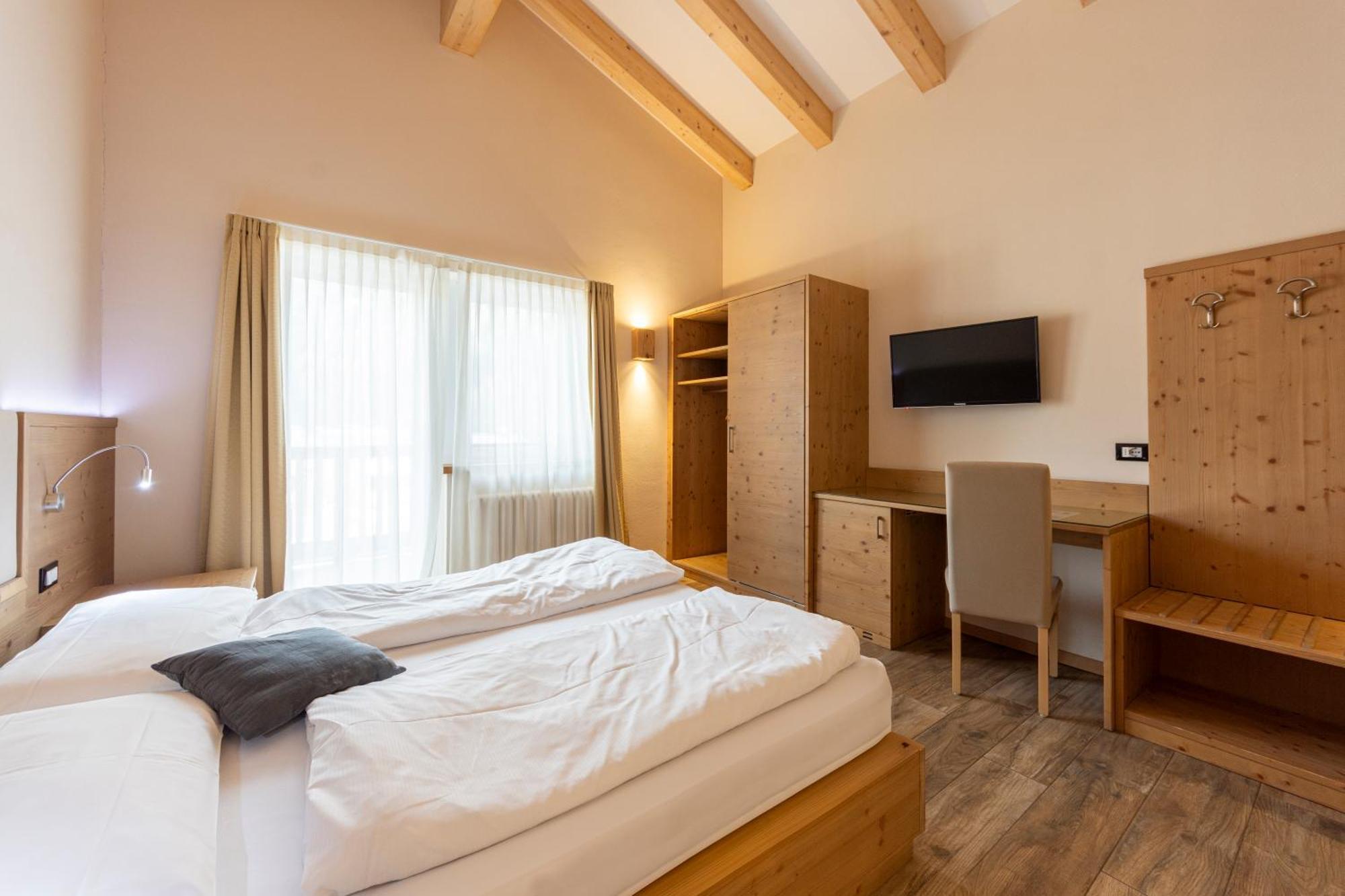 Park Hotel Avisio ソラーガ エクステリア 写真