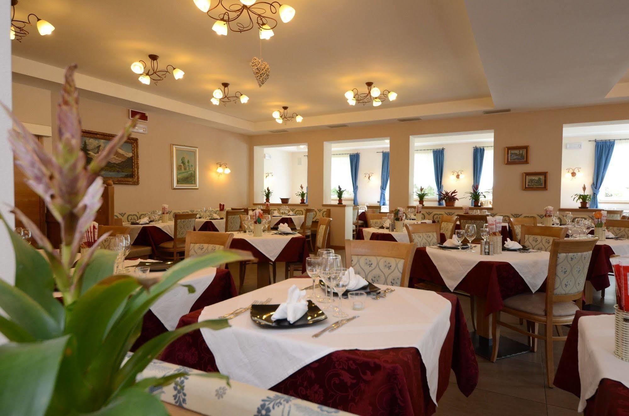 Park Hotel Avisio ソラーガ エクステリア 写真